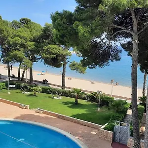  Apartamento Con Piscina, En Primera Línia De Mar. España